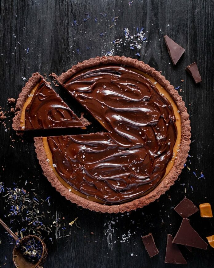 Earl+of+Darkness+Chocolate+Tart+TABLE+Magazine+Petrilla