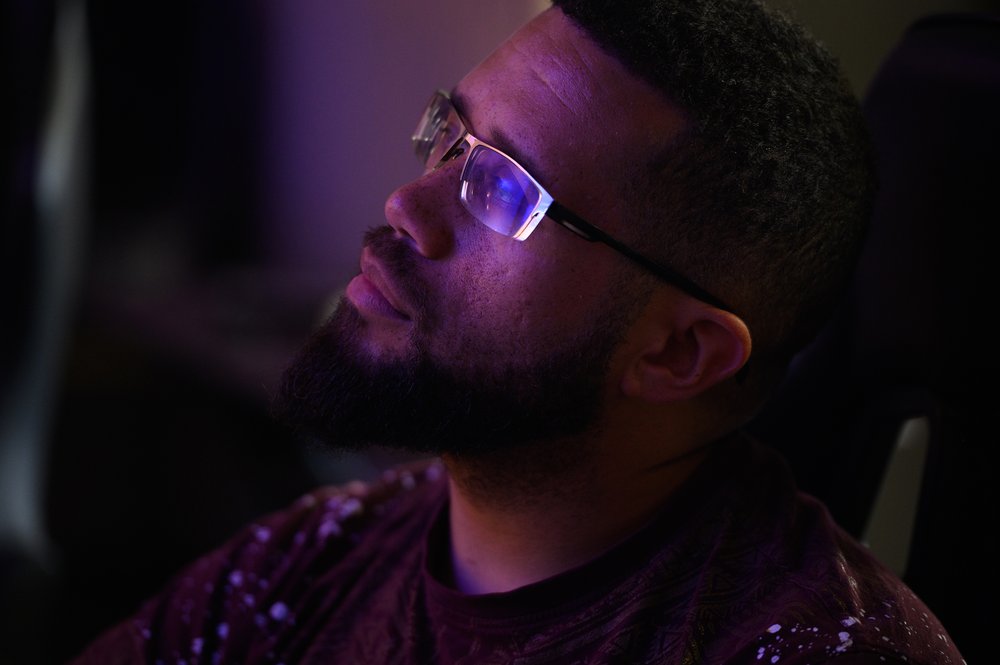 Forward The Future Is Now! Table Magazine