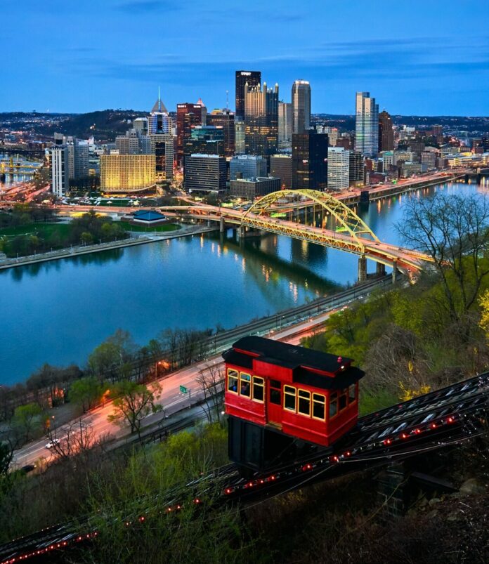Grandview Overlook Pittsburgh, Pittsburgh Tourist Spots, the Pittsburgh skyline as night falls on the city