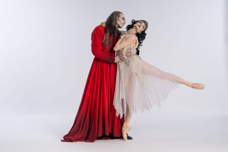 Dracula Colin and Diana 1 768x512