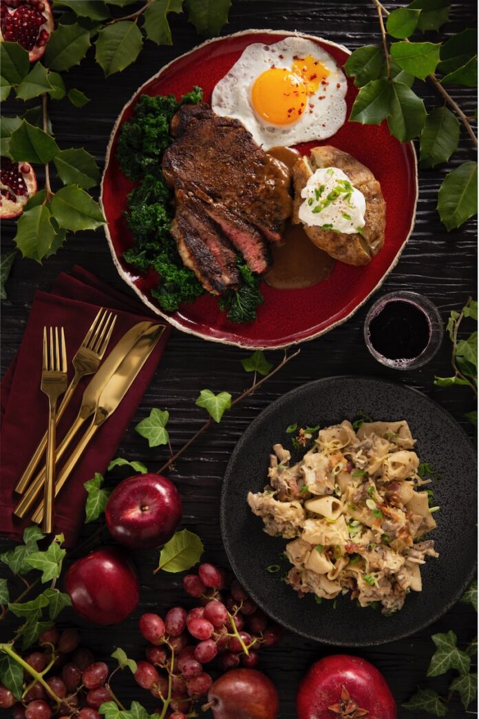 Boxing match Cooking Competition Smoked Bacon and Wild Mushroom Rigatoni and Commonplace Coffee-Crusted Steak and Duck Egg with Baked Potatoes, Kale, and Red-Eye Gravy