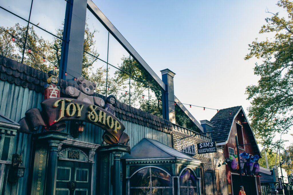 The outside of a toy shop haunted house building.