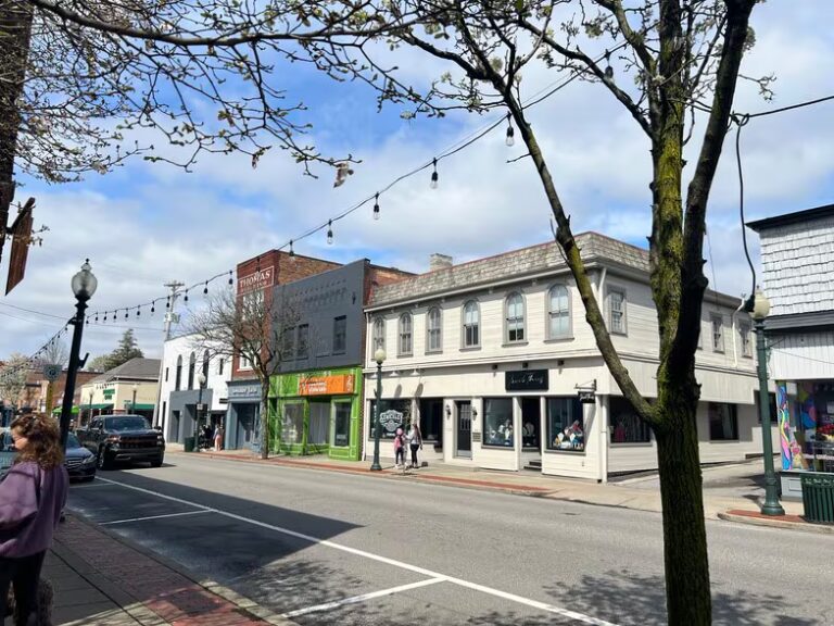 437 Beaver St Sewickley PA Building Photo 1 Large 768x576