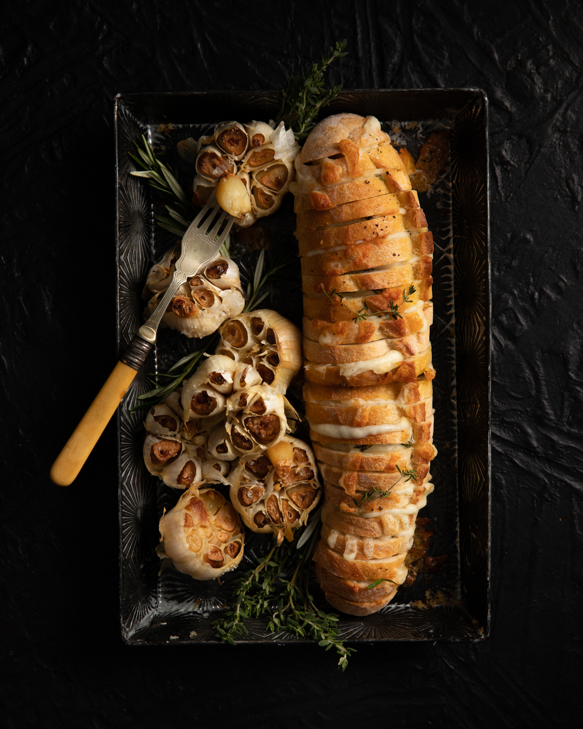 Roasted Garlic with Cheesy Bread