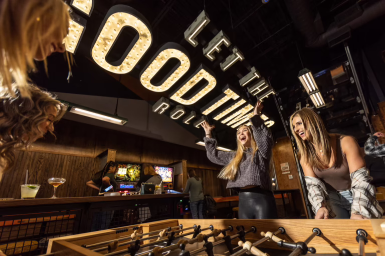 https   files.idss .com C32 c336fe80 efe6 403c a188 e01328962356 768x512