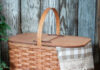 8 Picnic Essentials for Summertime