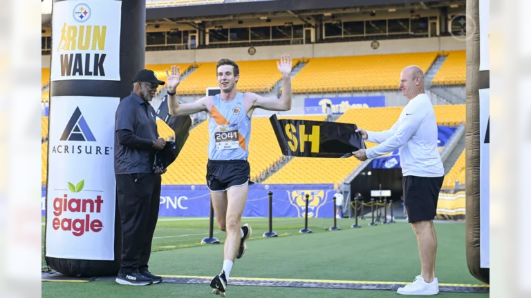 Steels Run Walk from Alysa Rubin for the Pittsburgh Steelers TABLE Magazine 768x432